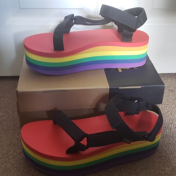 Teva Pride Flatform Sandals Size 12 - Picture 1 of 4